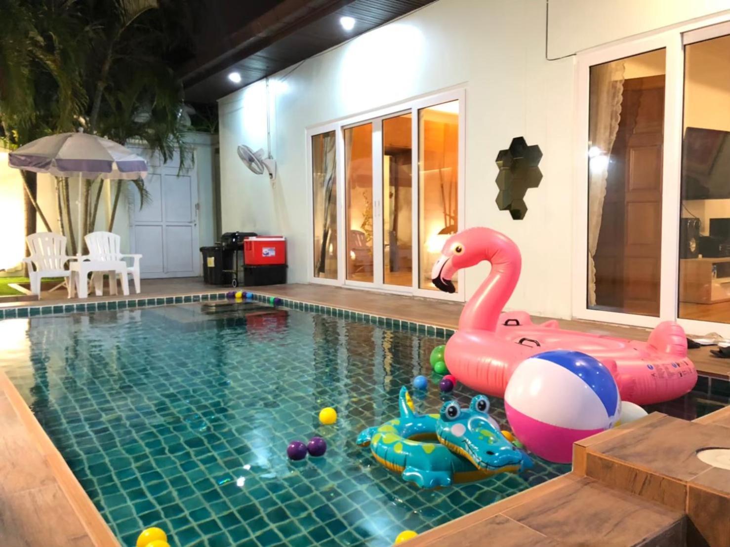 The Pool House No.8 Villa Pattaya